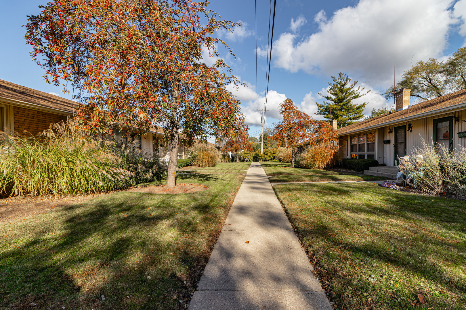 922 N Milwaukee Avenue #A, Libertyville, IL 60048