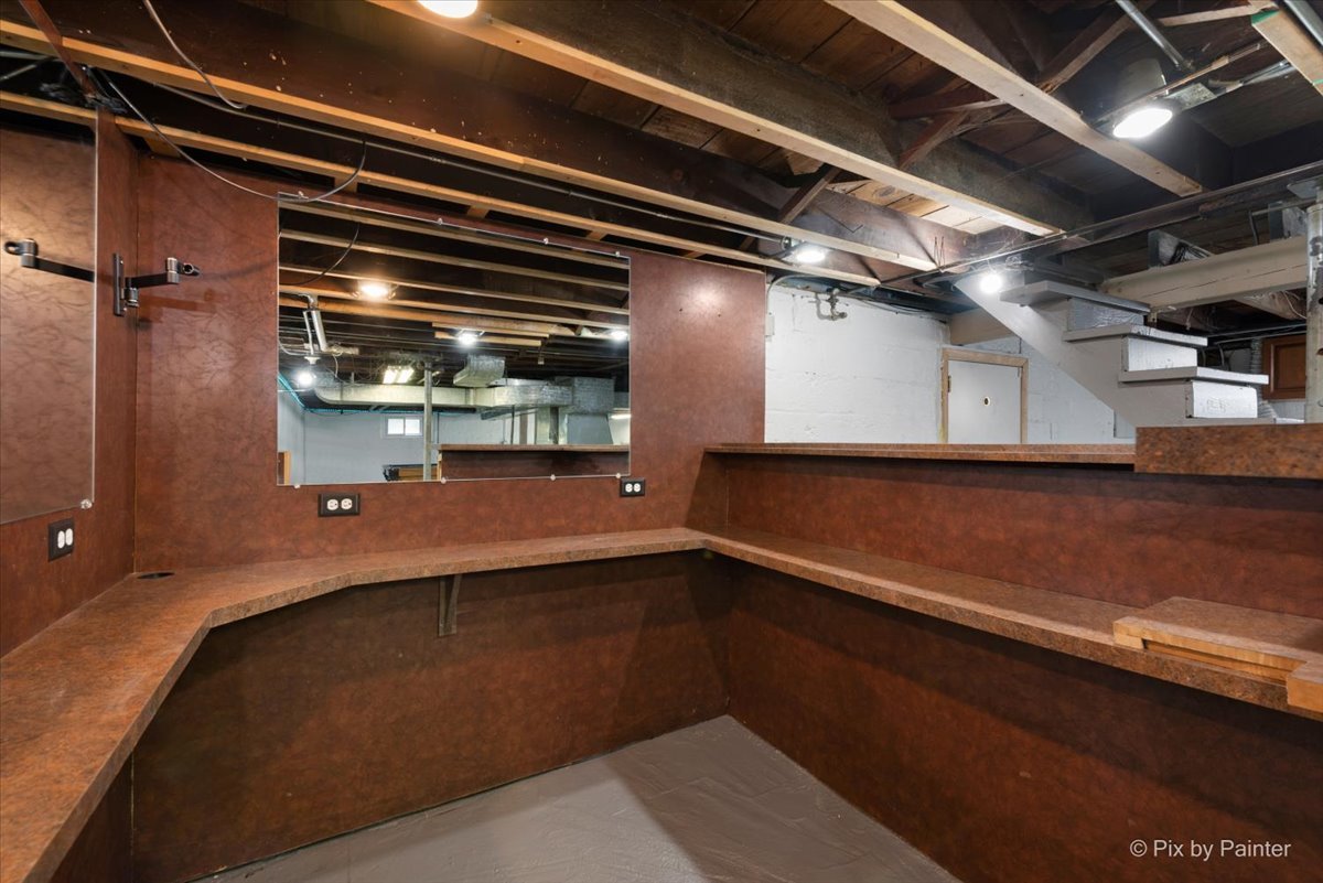 1725 Cedar Road, Homewood, IL 60430