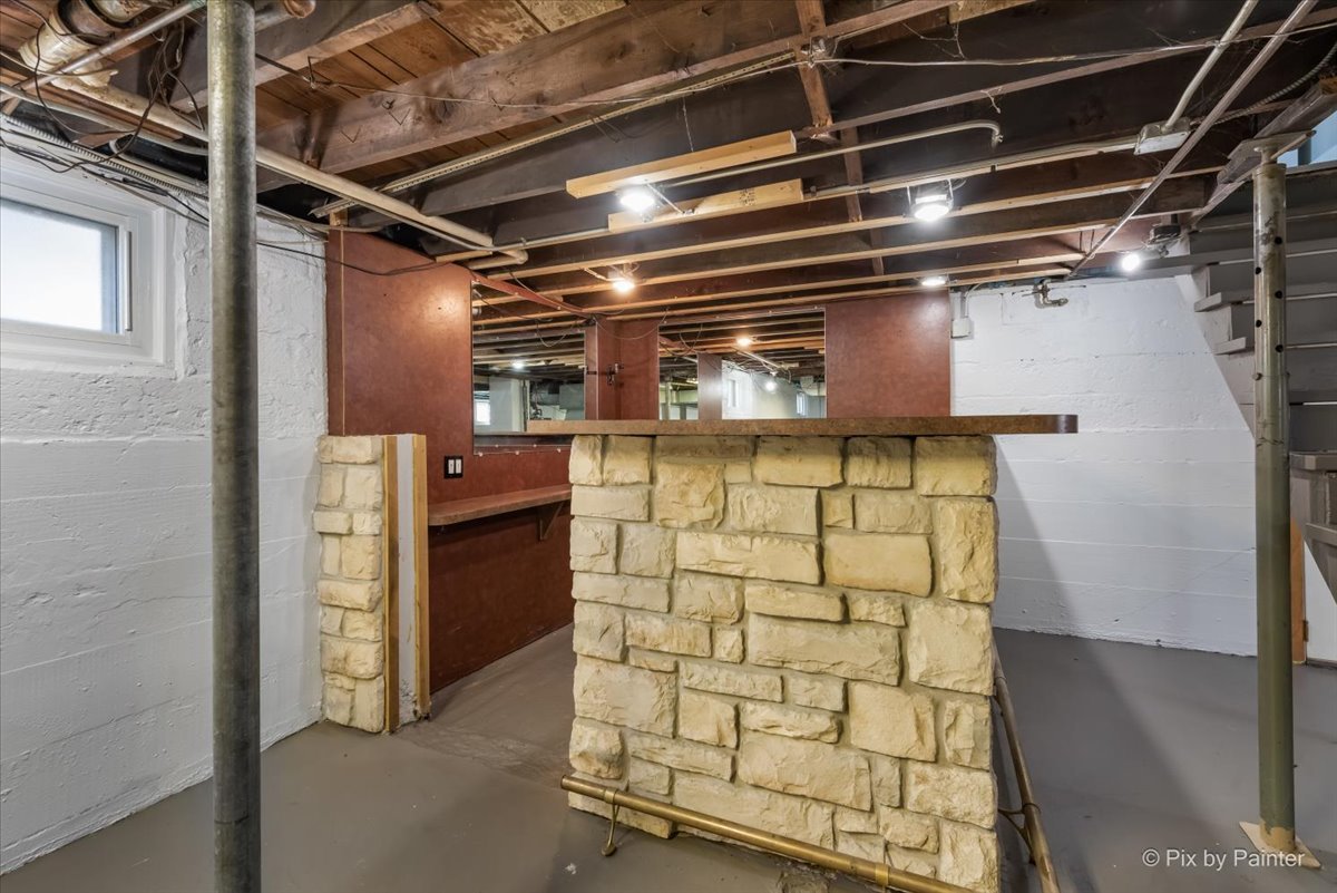 1725 Cedar Road, Homewood, IL 60430