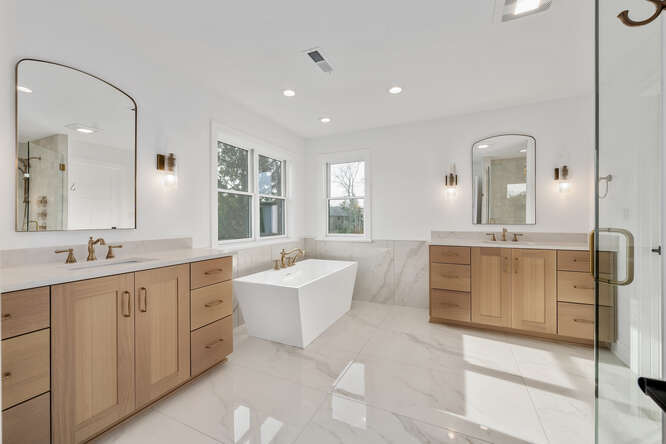 570 S Parkside Avenue, Elmhurst, IL 60126