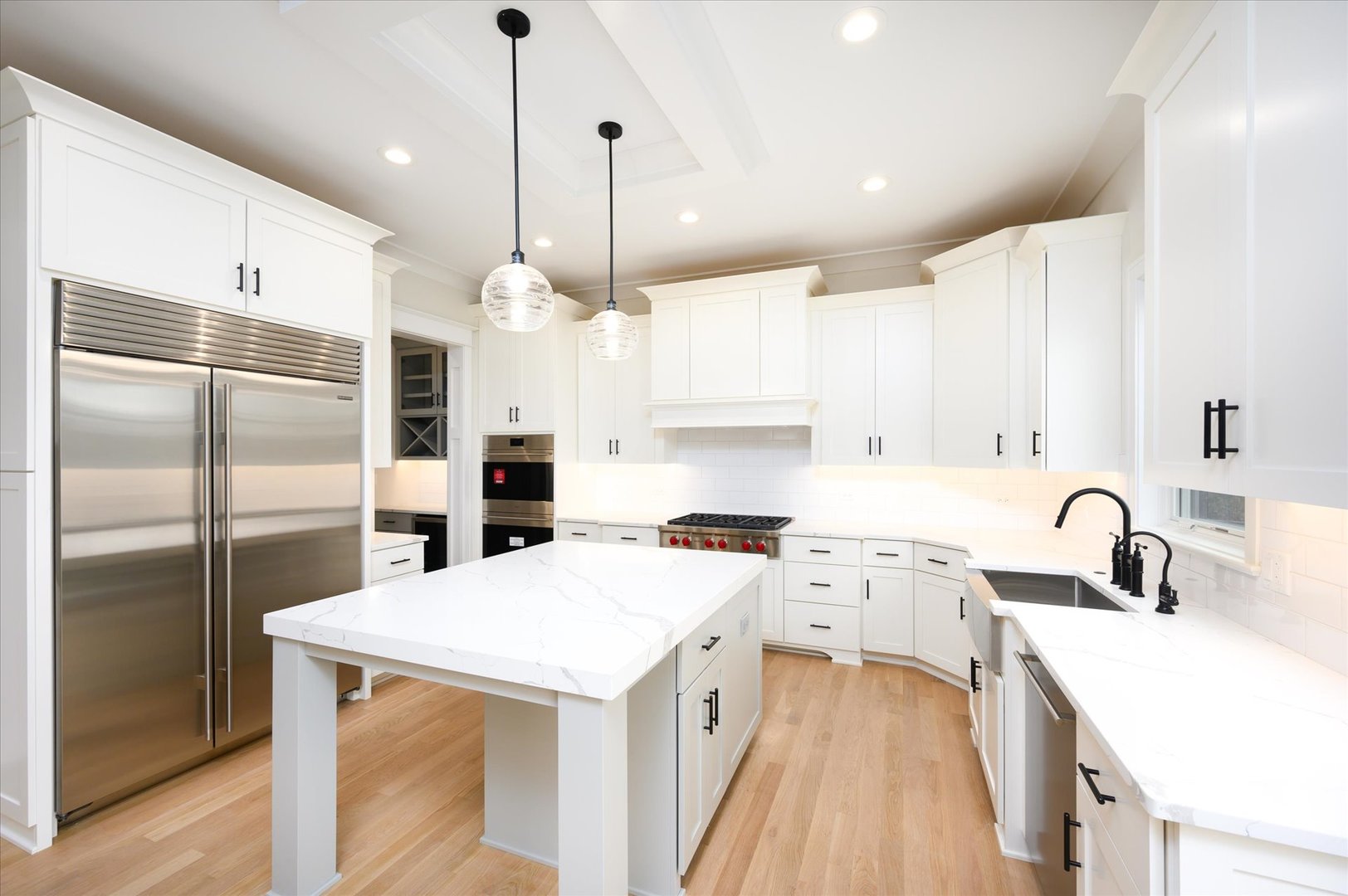 570 S Parkside Avenue, Elmhurst, IL 60126