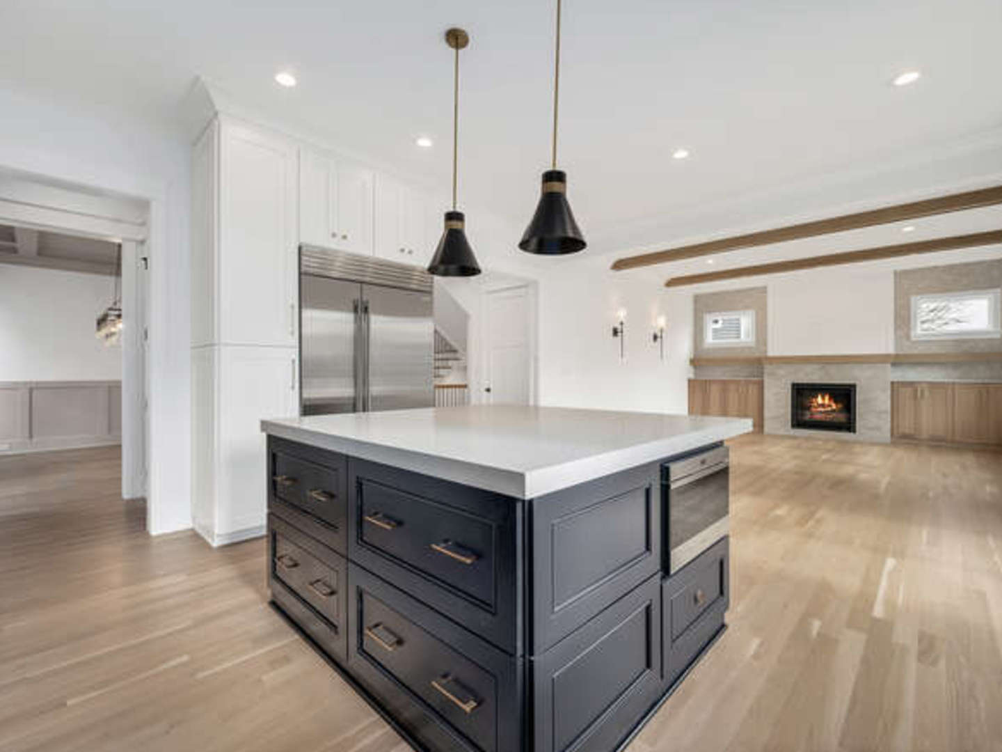 570 S Parkside Avenue, Elmhurst, IL 60126