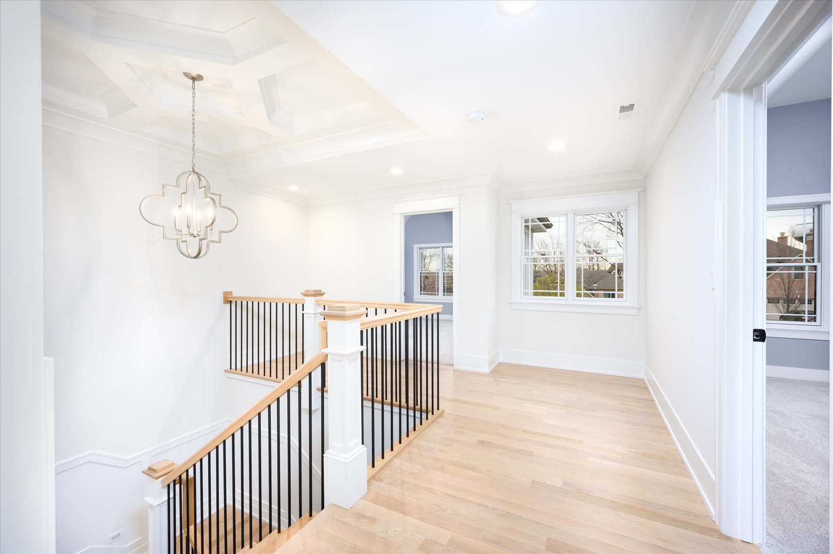 570 S Parkside Avenue, Elmhurst, IL 60126