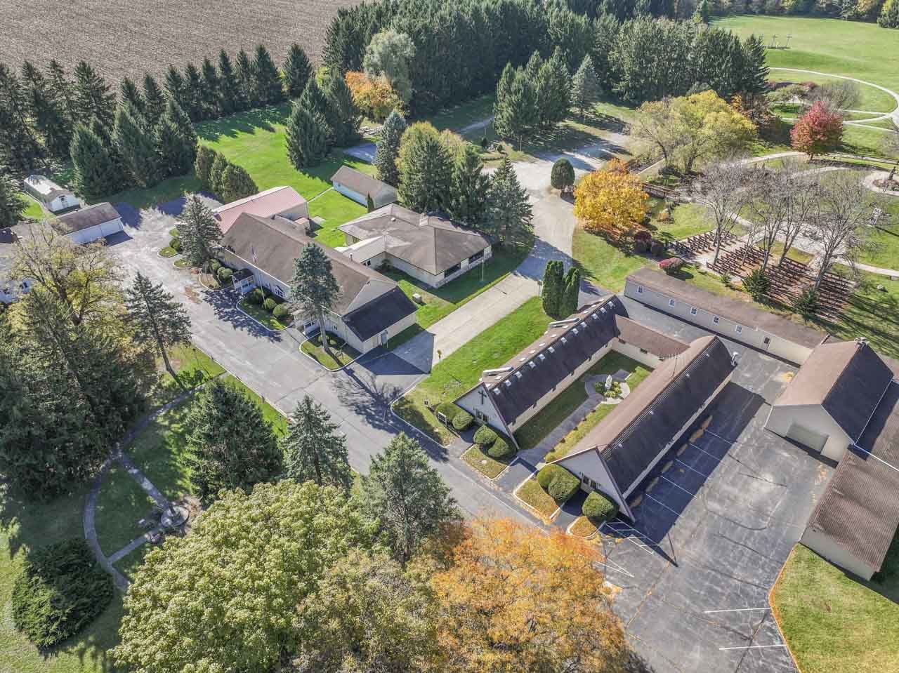 10330 336th Avenue, Randall, WI 53181