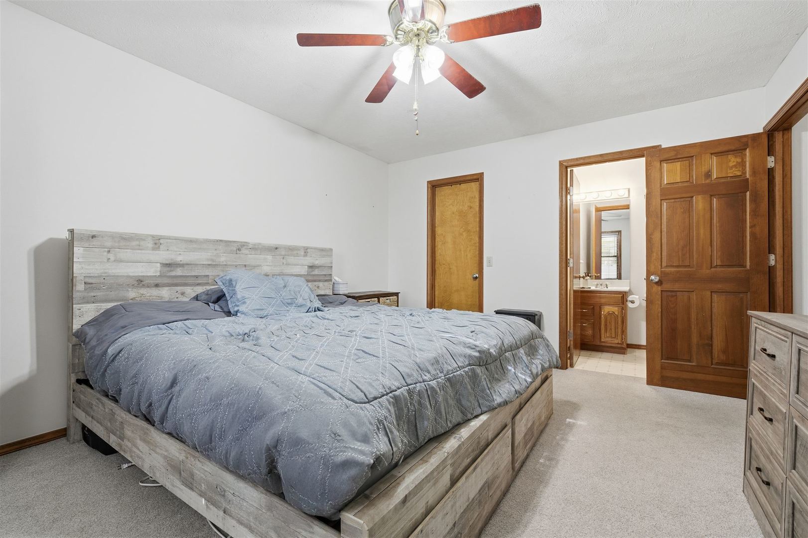 2606 Persimmon Place, Bloomington, IL 61701