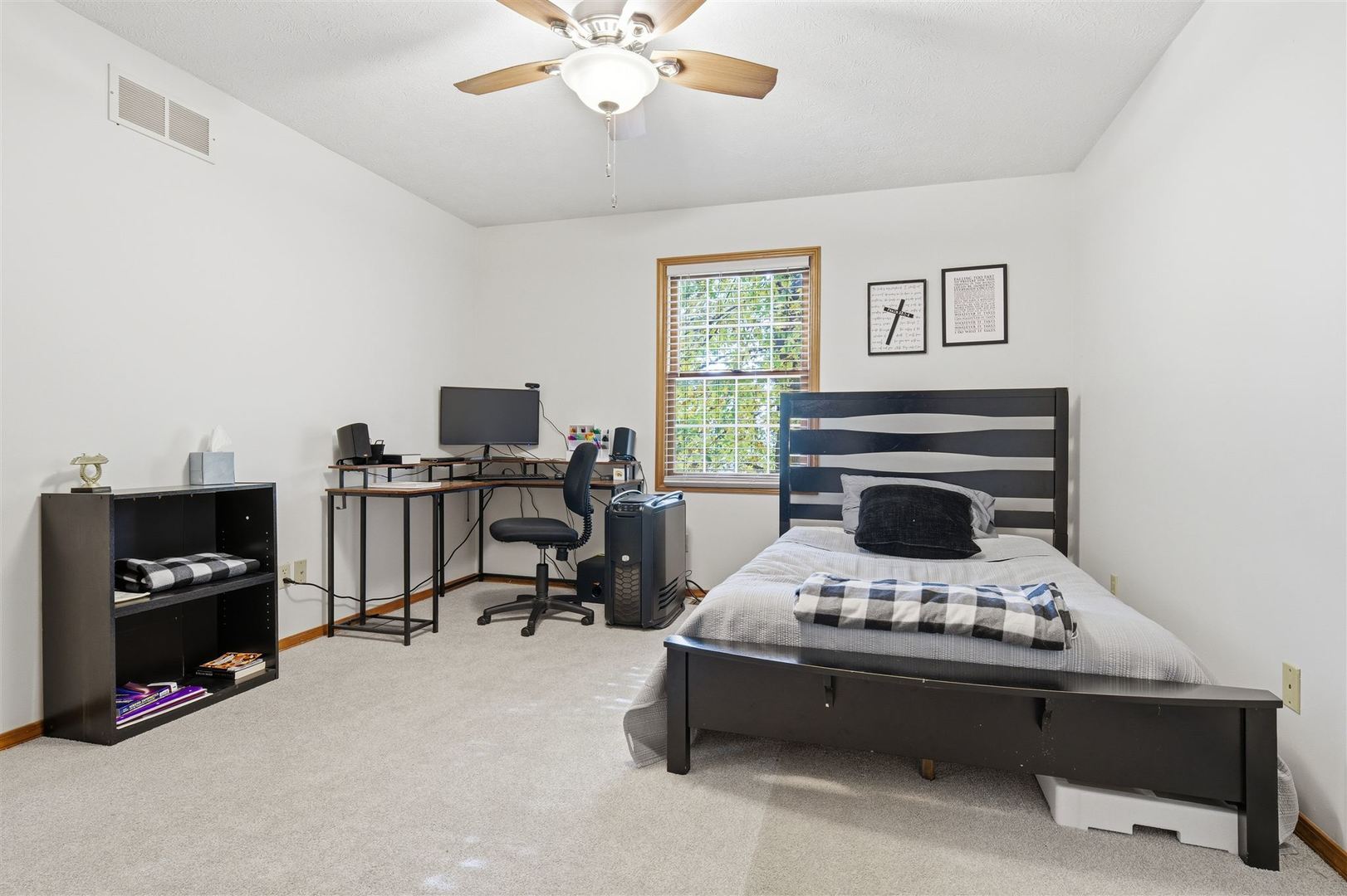 2606 Persimmon Place, Bloomington, IL 61701