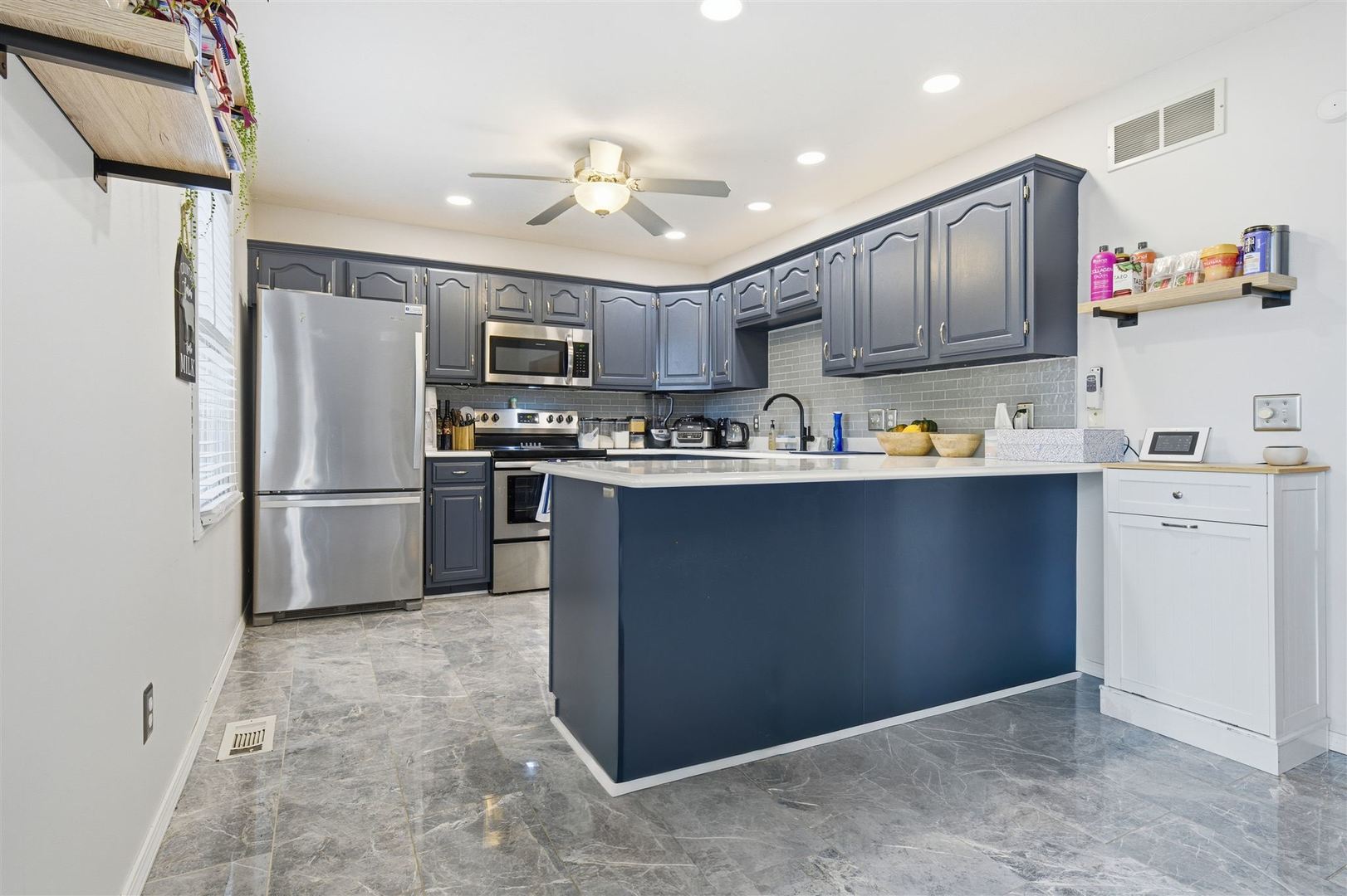 2606 Persimmon Place, Bloomington, IL 61701