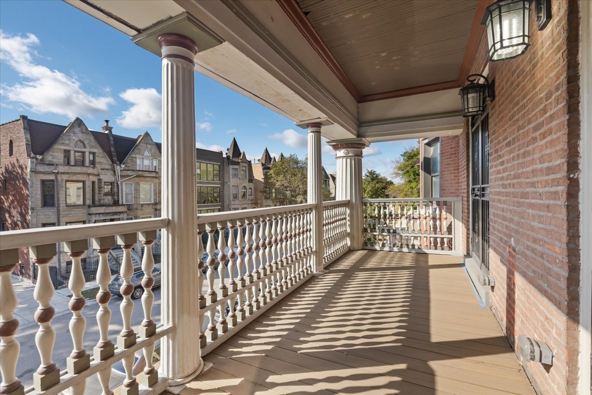 442-444 E 48th Street #2E, Chicago, IL 60616