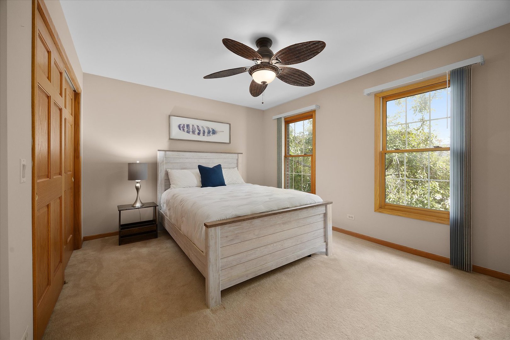 442 Mallard Point Drive, North Aurora, IL 60542