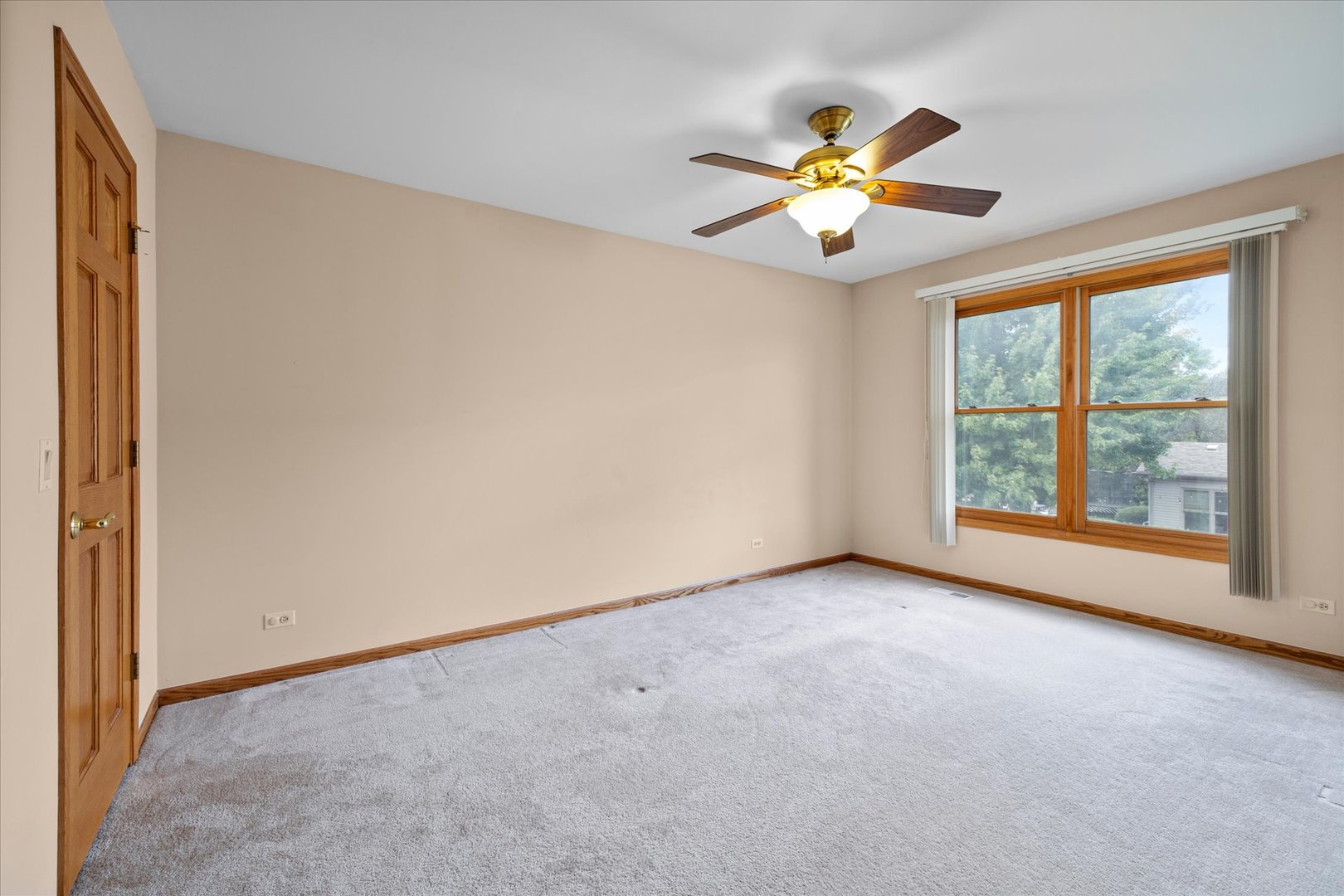 442 Mallard Point Drive, North Aurora, IL 60542