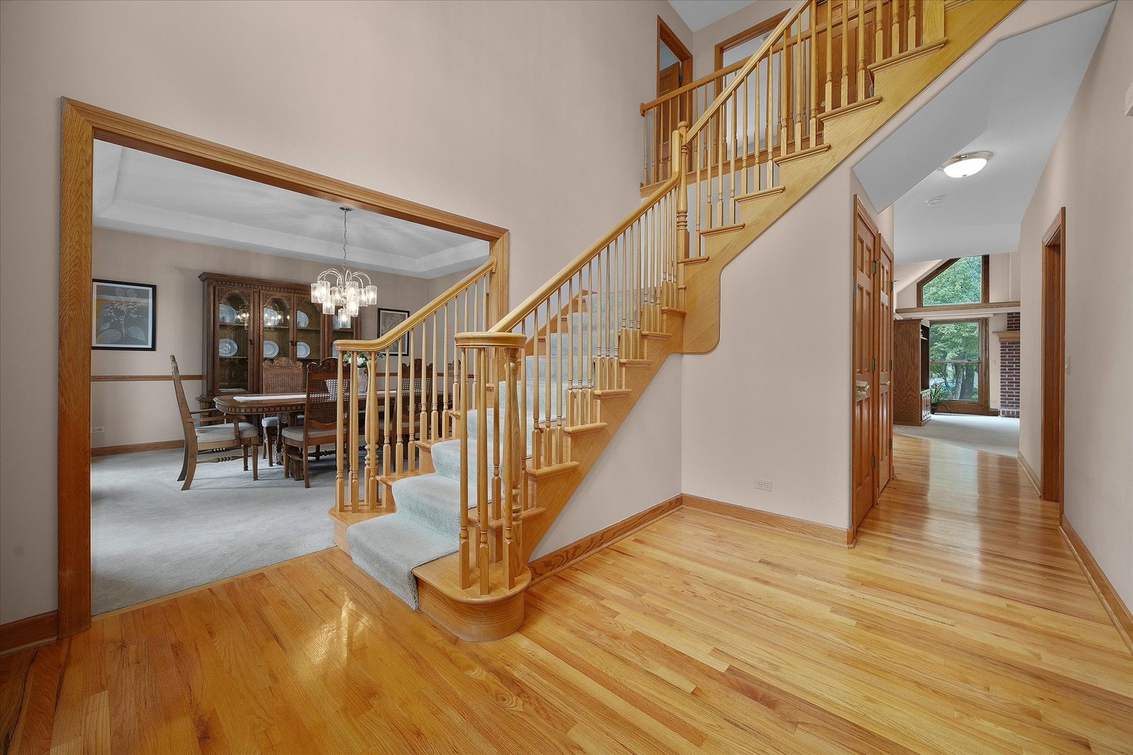 442 Mallard Point Drive, North Aurora, IL 60542