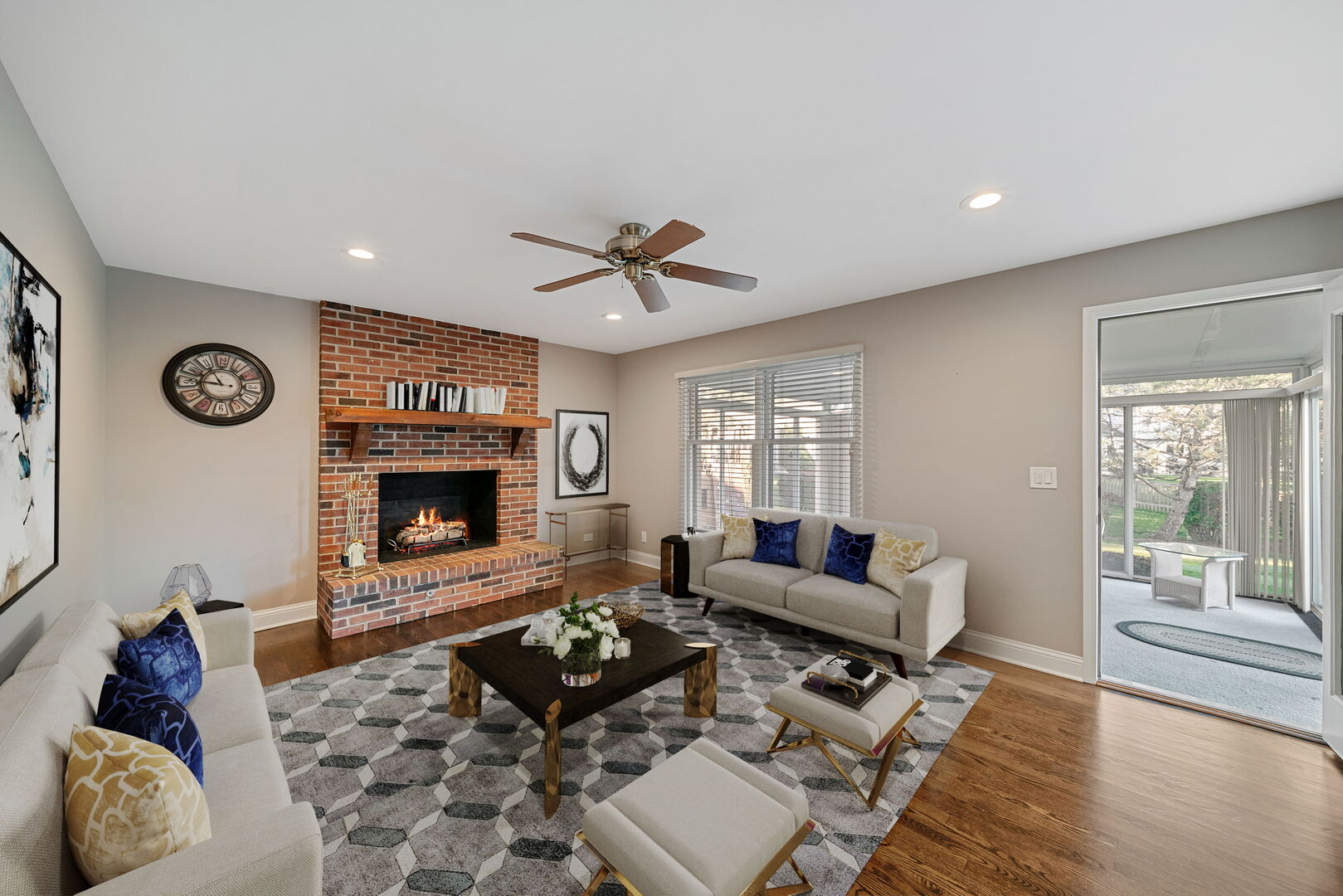 701 N Victoria Drive, Palatine, IL 60074