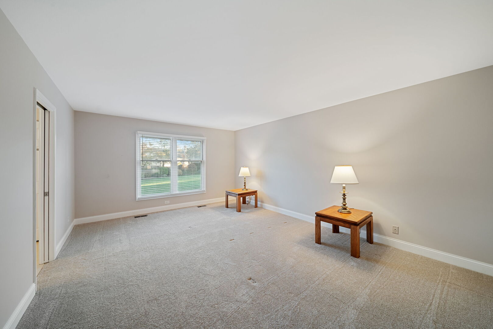 701 N Victoria Drive, Palatine, IL 60074