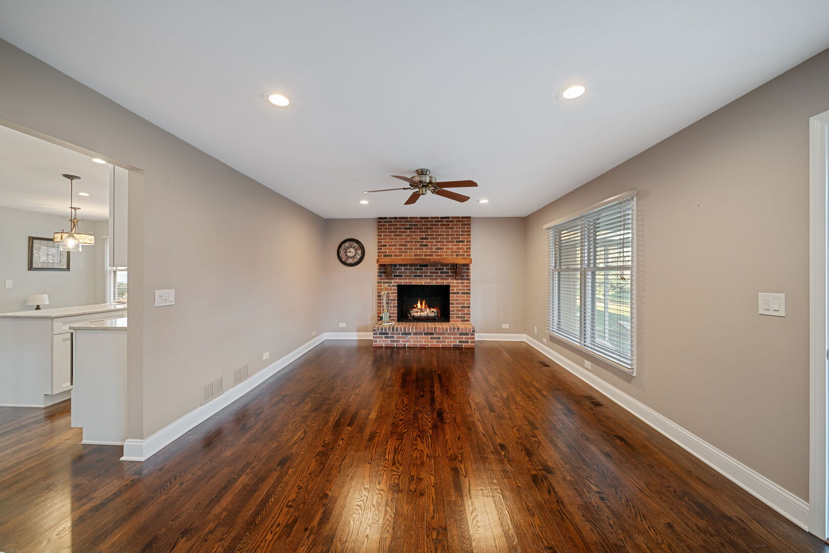 701 N Victoria Drive, Palatine, IL 60074