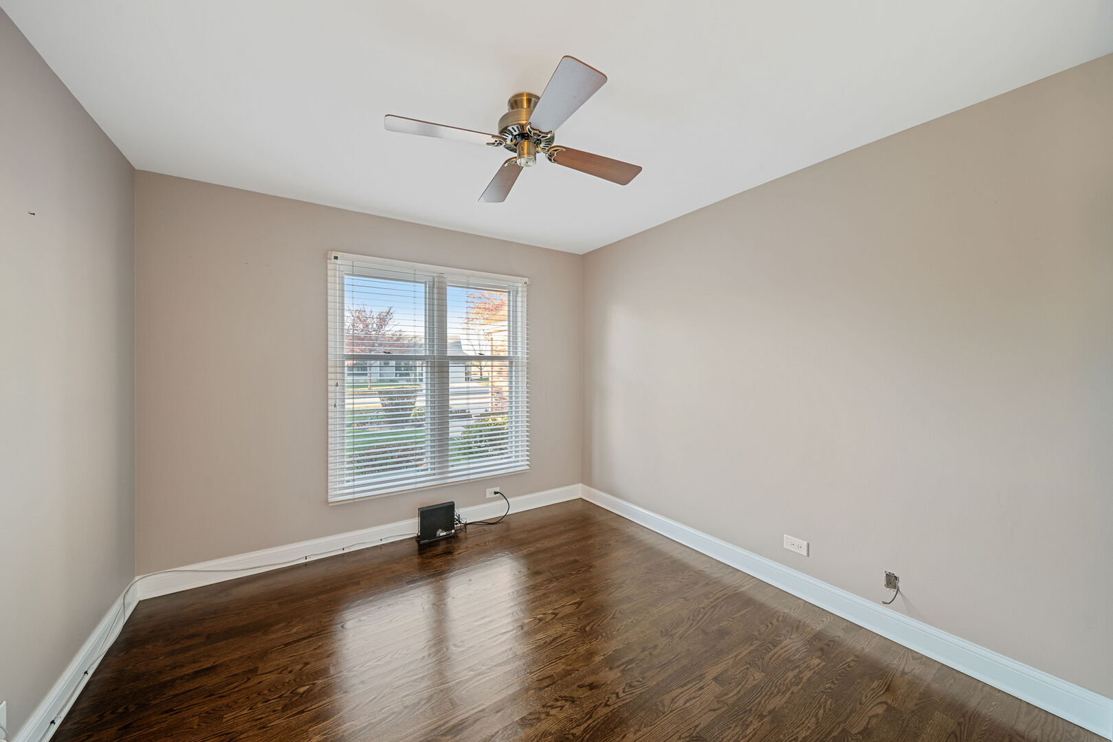 701 N Victoria Drive, Palatine, IL 60074