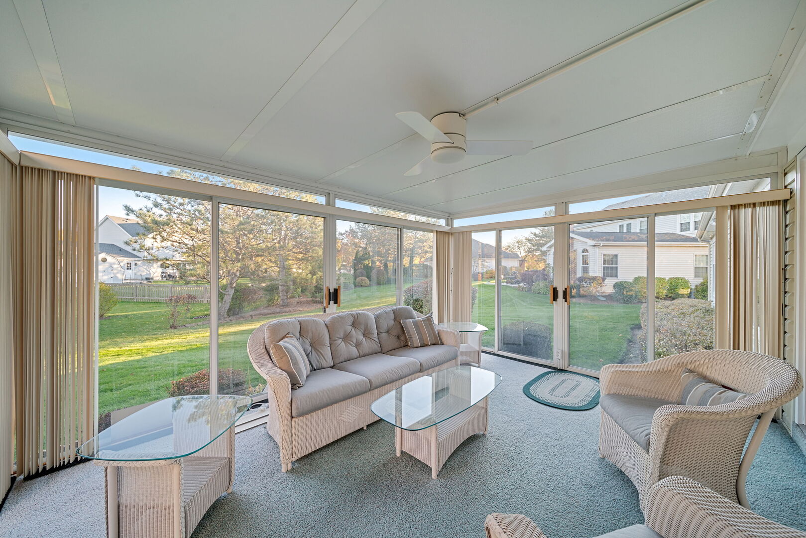 701 N Victoria Drive, Palatine, IL 60074