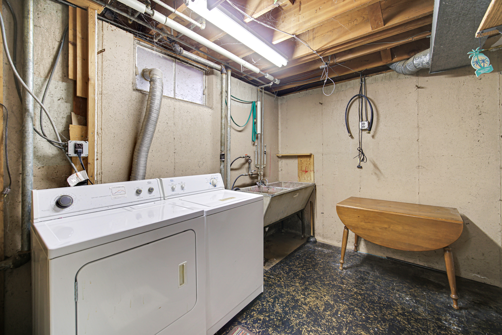 26 Wagner Drive, Cary, IL 60013