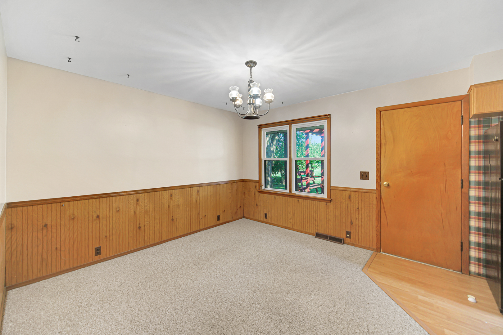 26 Wagner Drive, Cary, IL 60013