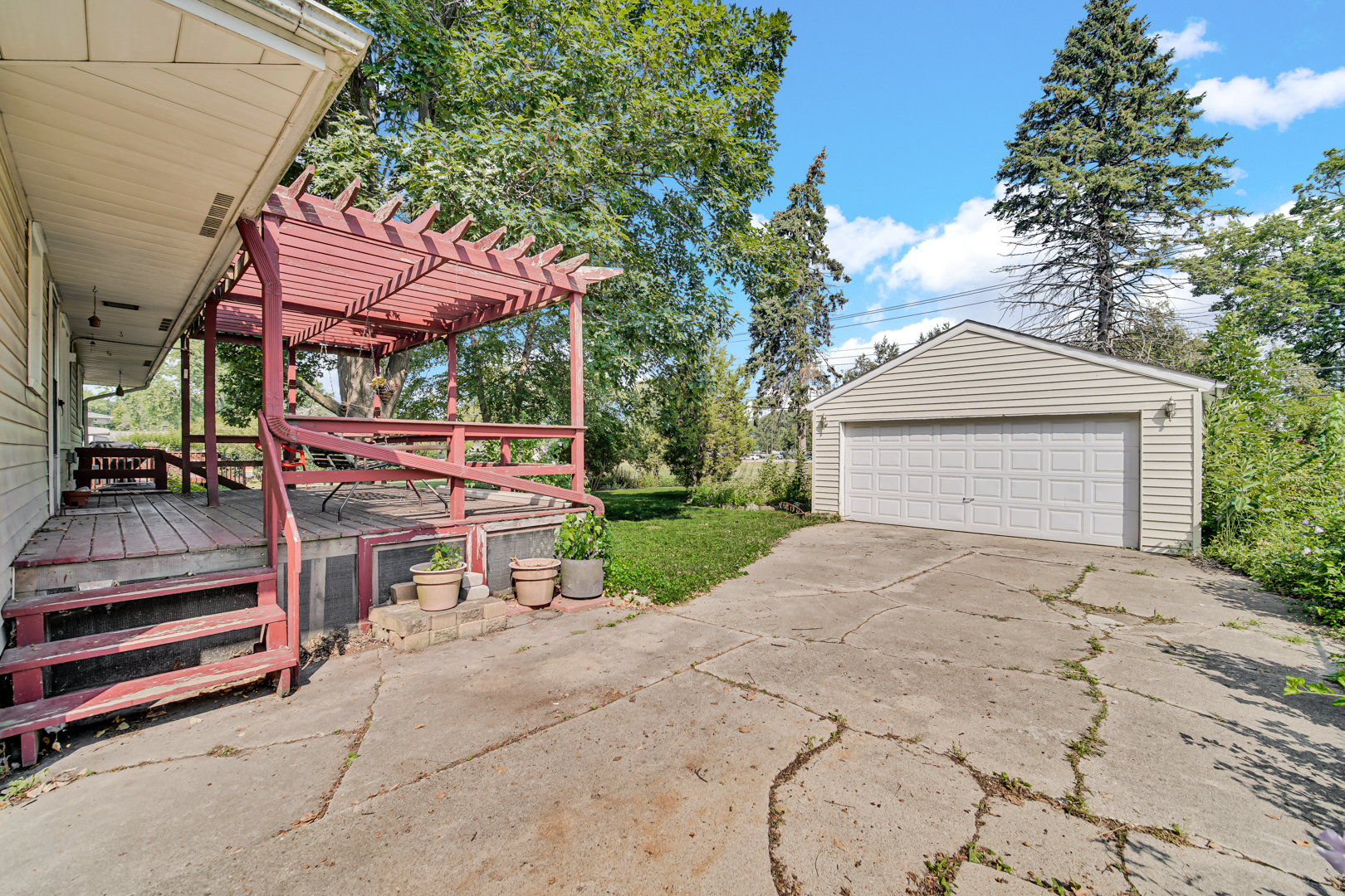 26 Wagner Drive, Cary, IL 60013