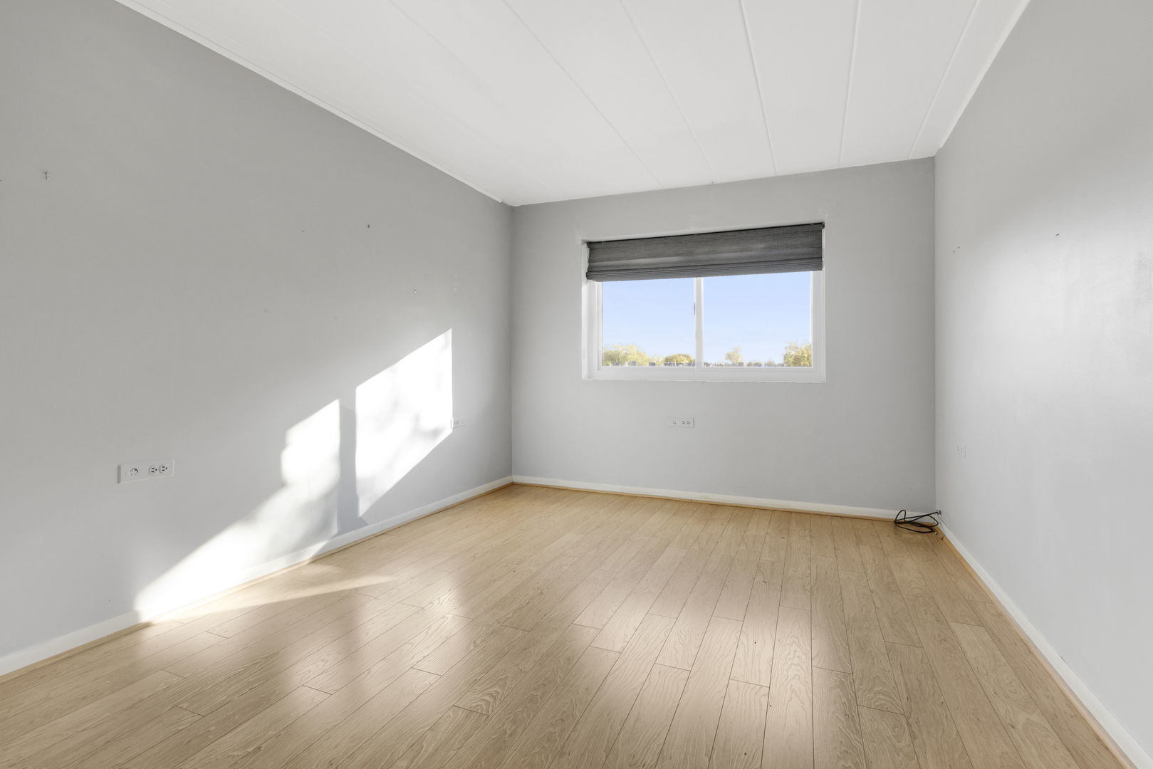 5300 Walnut Avenue #18E, Downers Grove, IL 60515