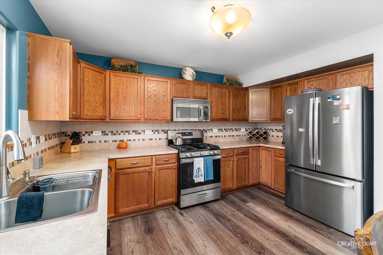 6113 Oldcreek Lane, Joliet, IL 60431