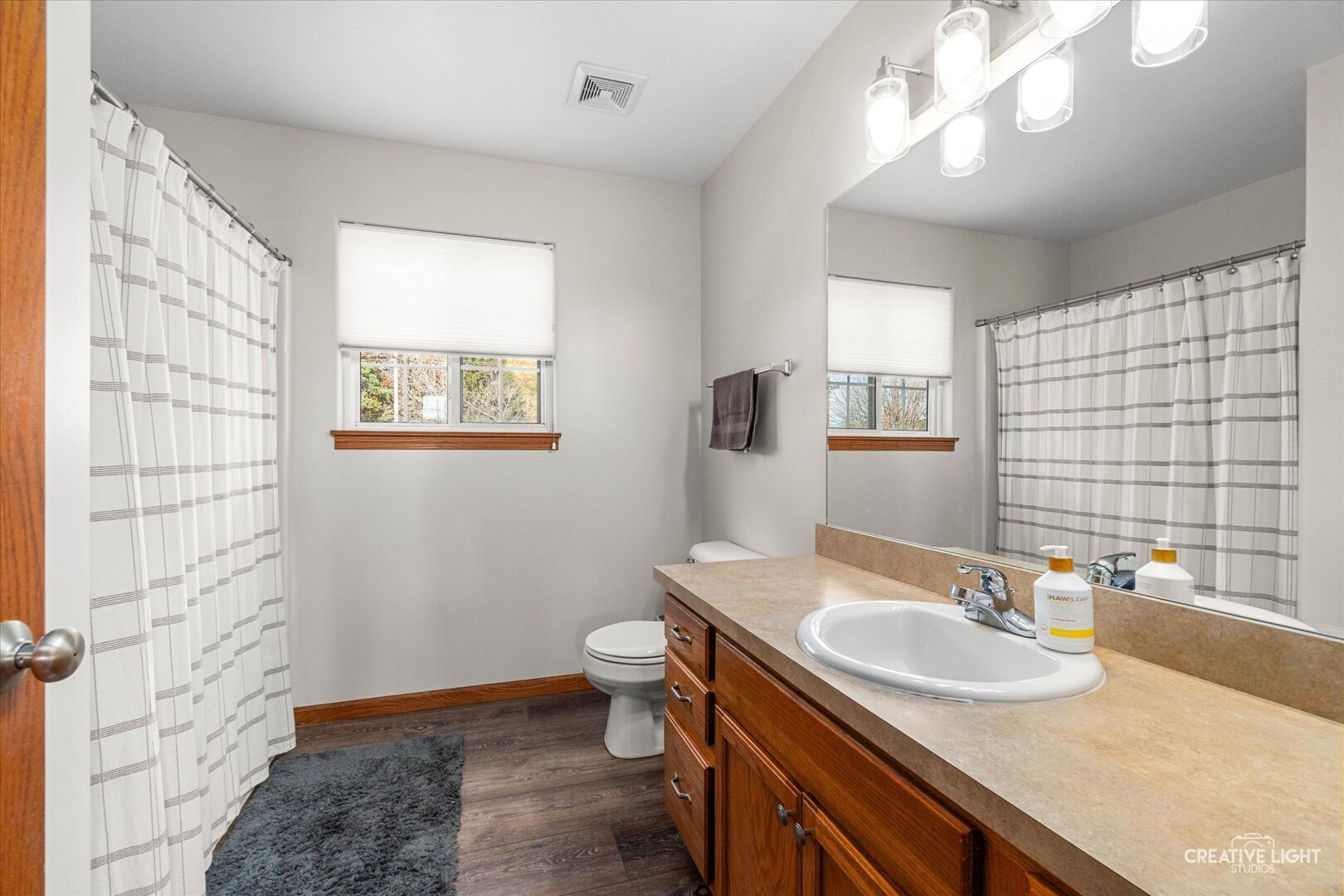 6113 Oldcreek Lane, Joliet, IL 60431