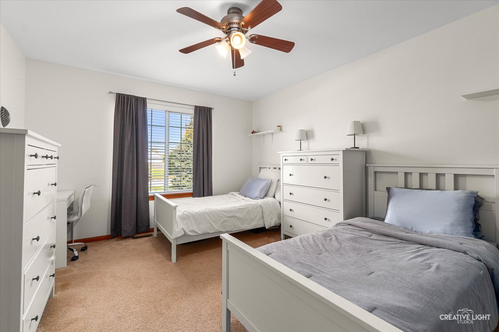 6113 Oldcreek Lane, Joliet, IL 60431