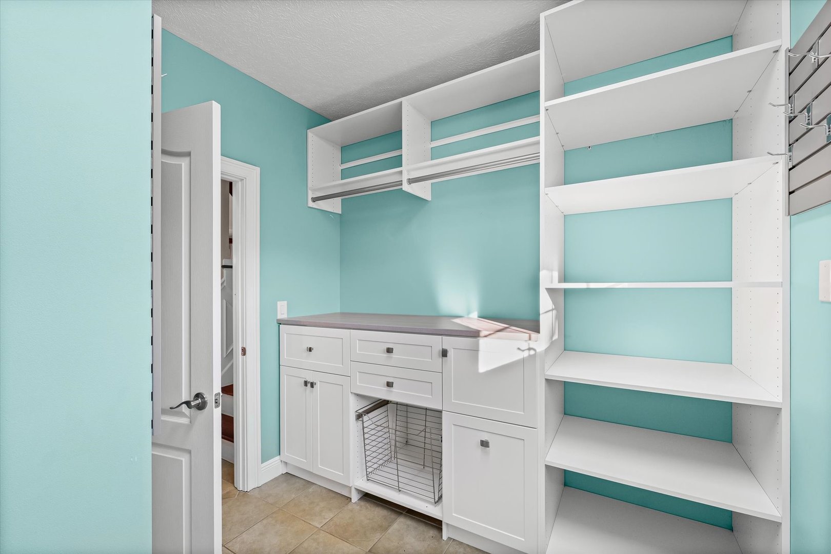 1 Windsong Way, Bloomington, IL 61704