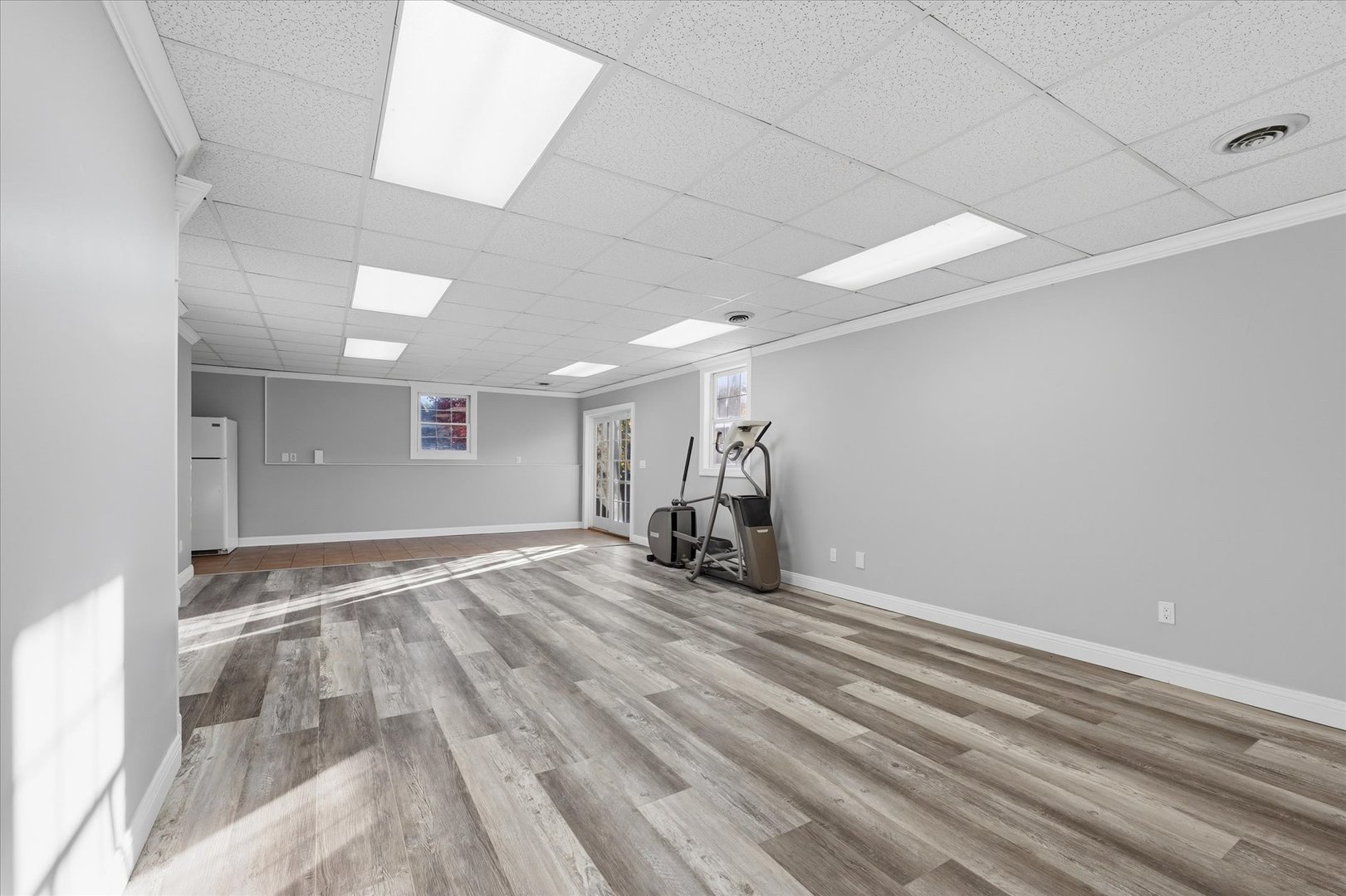 1 Windsong Way, Bloomington, IL 61704