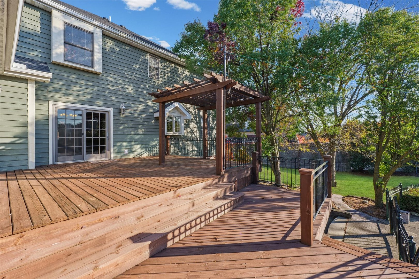 1 Windsong Way, Bloomington, IL 61704