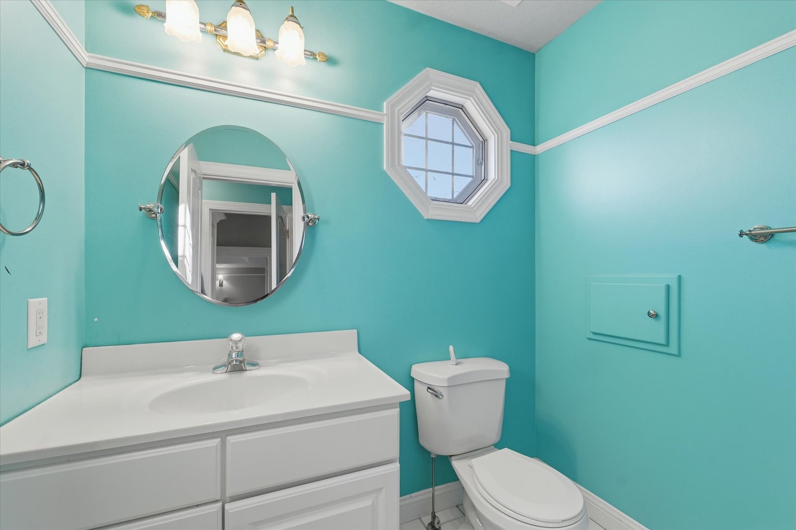 1 Windsong Way, Bloomington, IL 61704