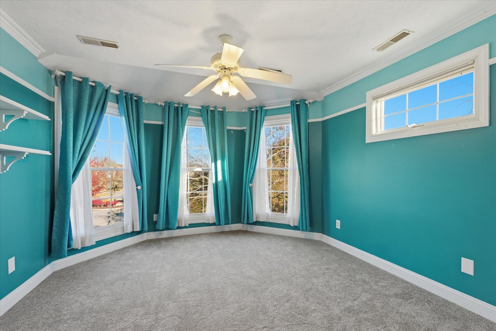 1 Windsong Way, Bloomington, IL 61704