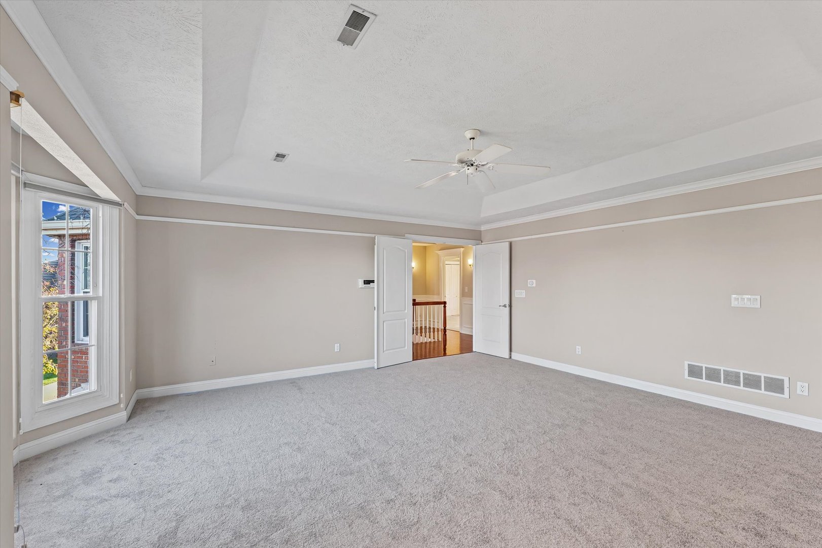 1 Windsong Way, Bloomington, IL 61704