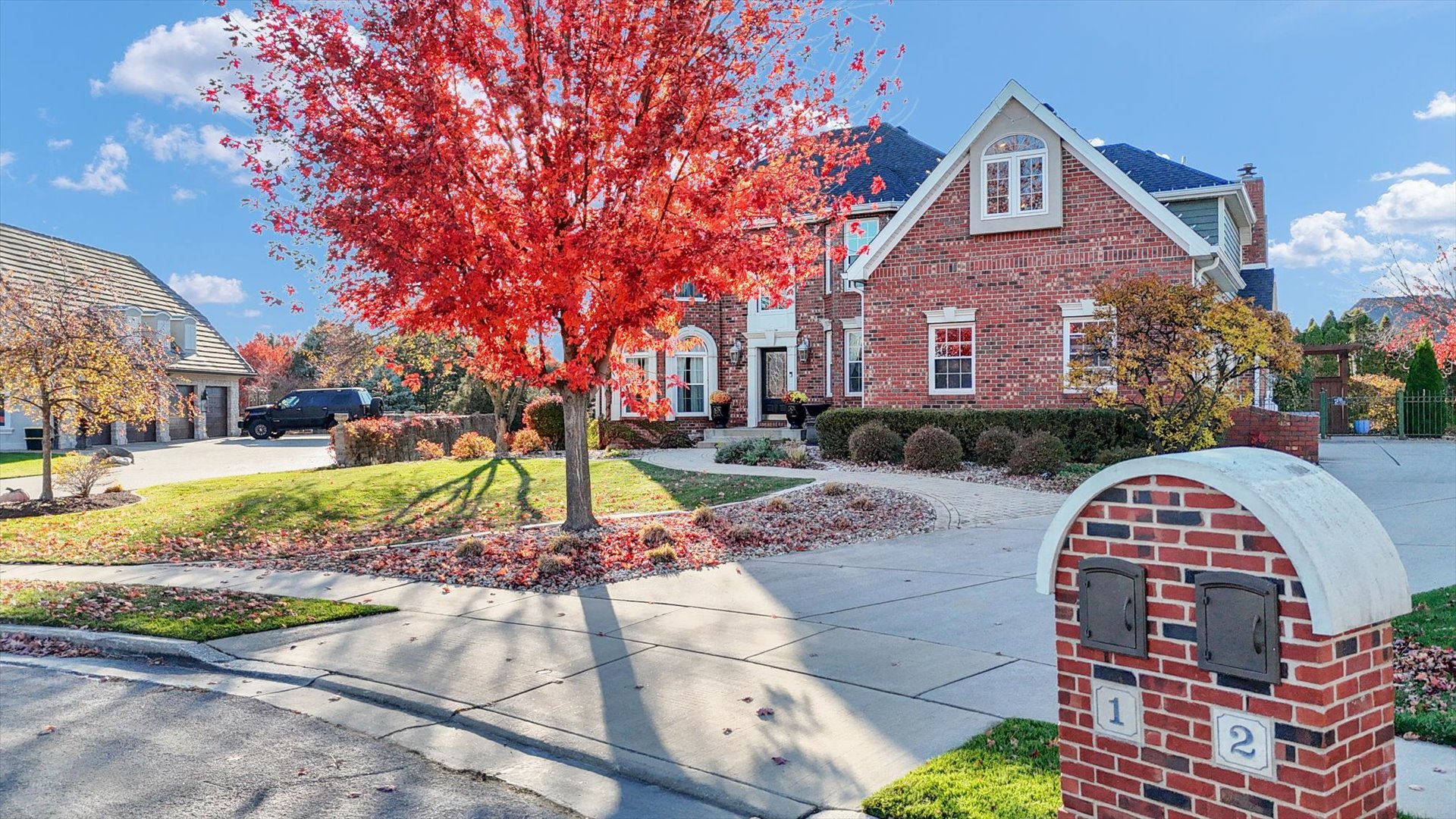 1 Windsong Way, Bloomington, IL 61704