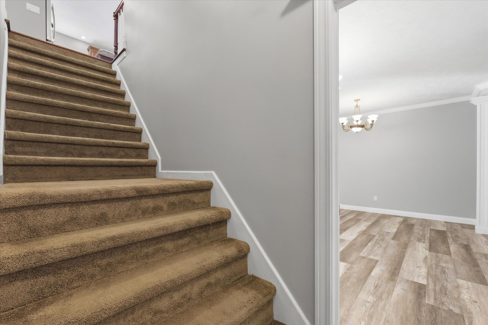 1 Windsong Way, Bloomington, IL 61704