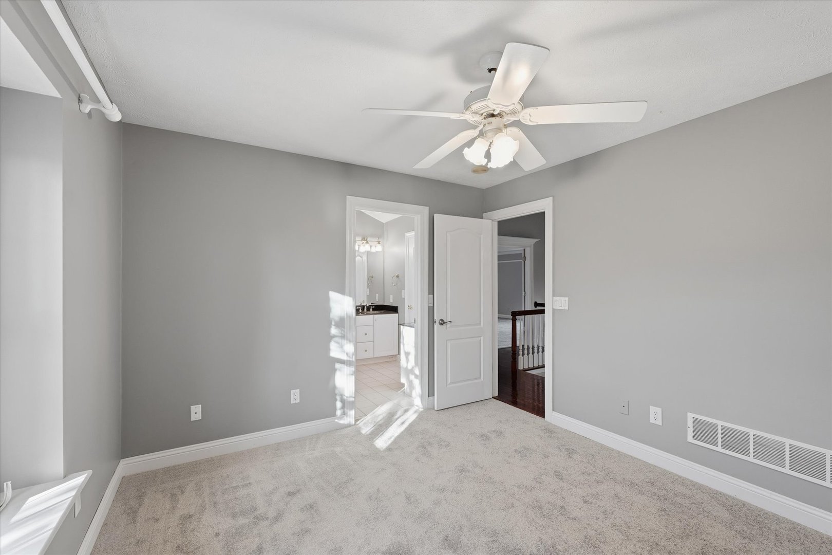 1 Windsong Way, Bloomington, IL 61704