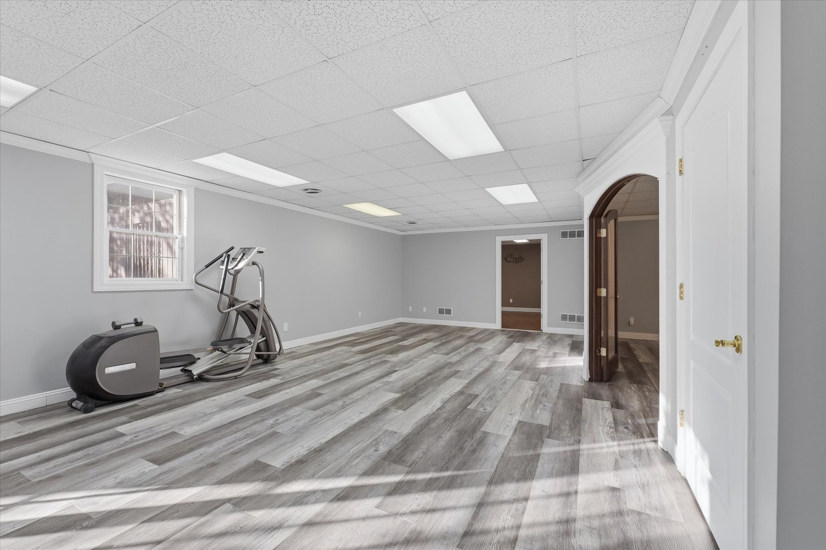 1 Windsong Way, Bloomington, IL 61704