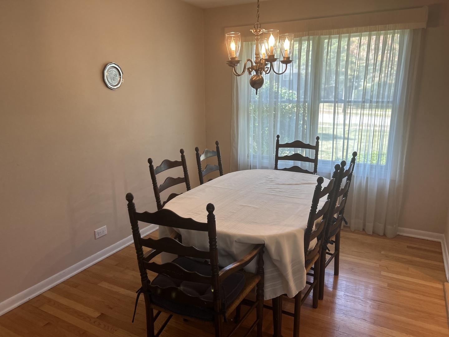 1126 Laurel Lane, Naperville, IL 60540