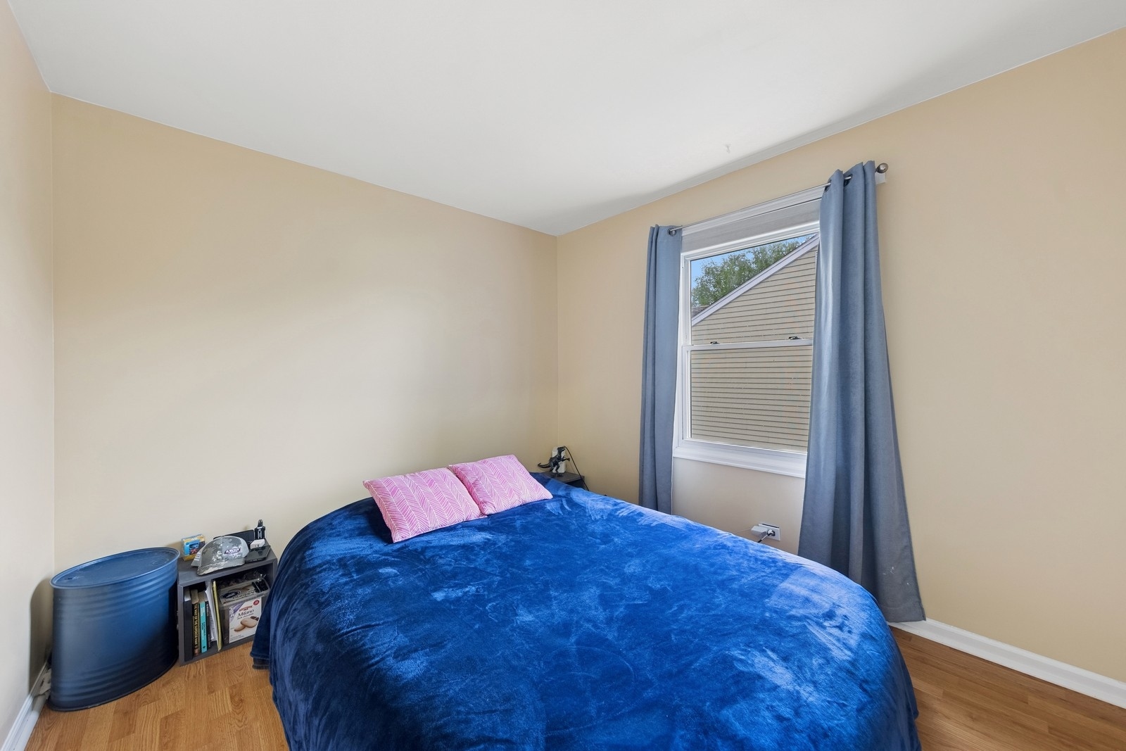 122 E Sherman Street, Bartlett, IL 60103