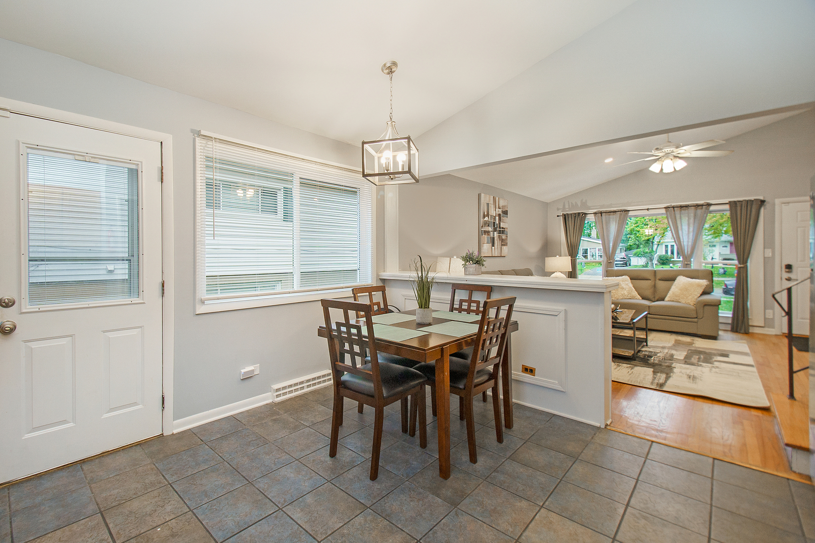 63 S Main Street, Glen Ellyn, IL 60137