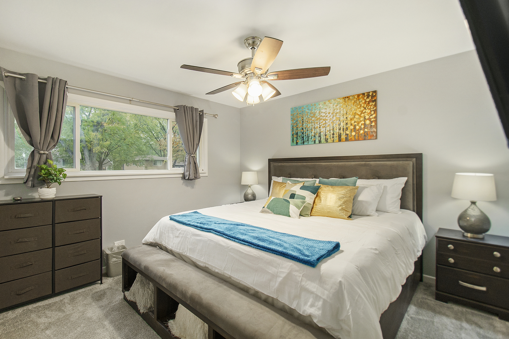 63 S Main Street, Glen Ellyn, IL 60137