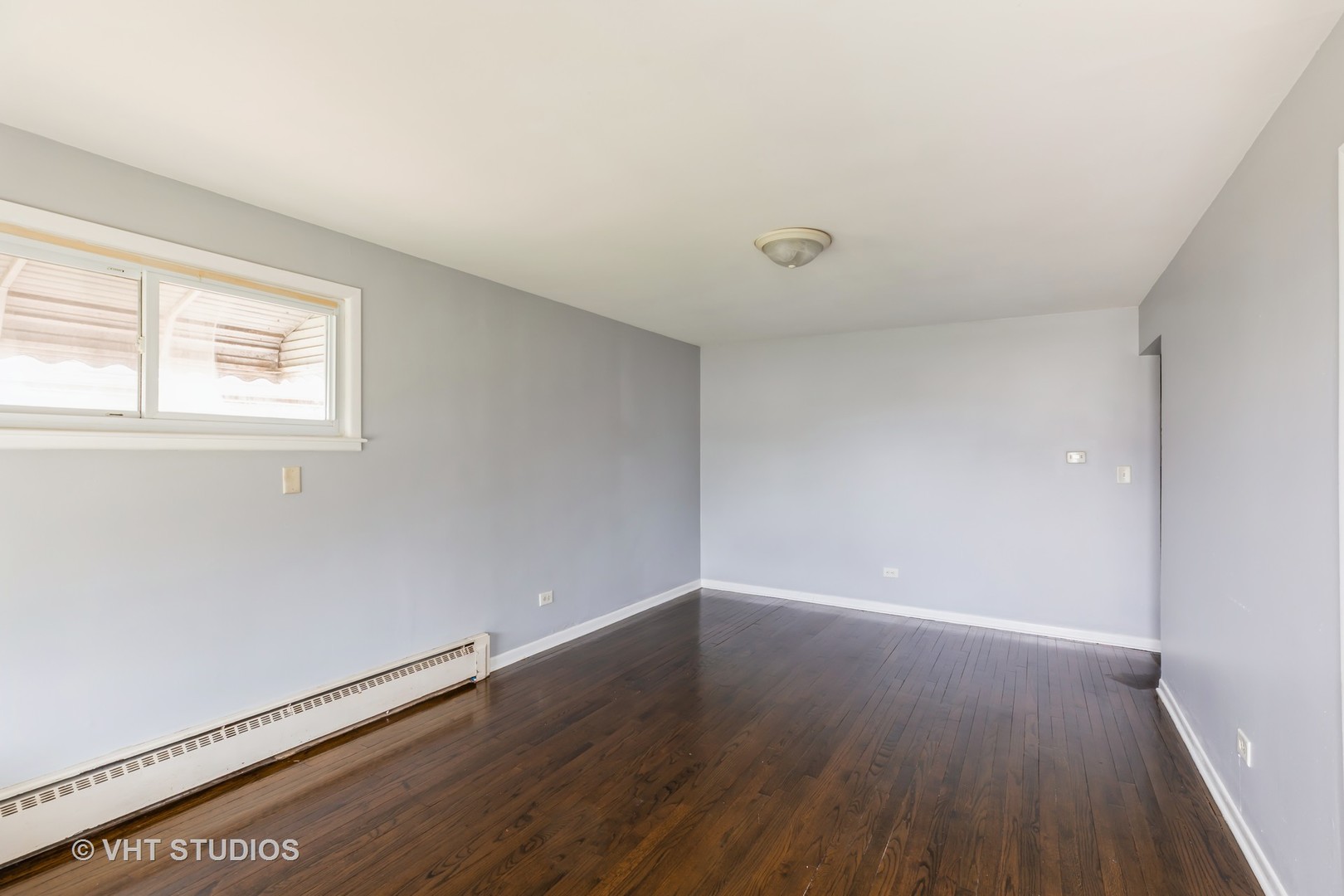 14913 Leavitt Avenue, Harvey, IL 60426