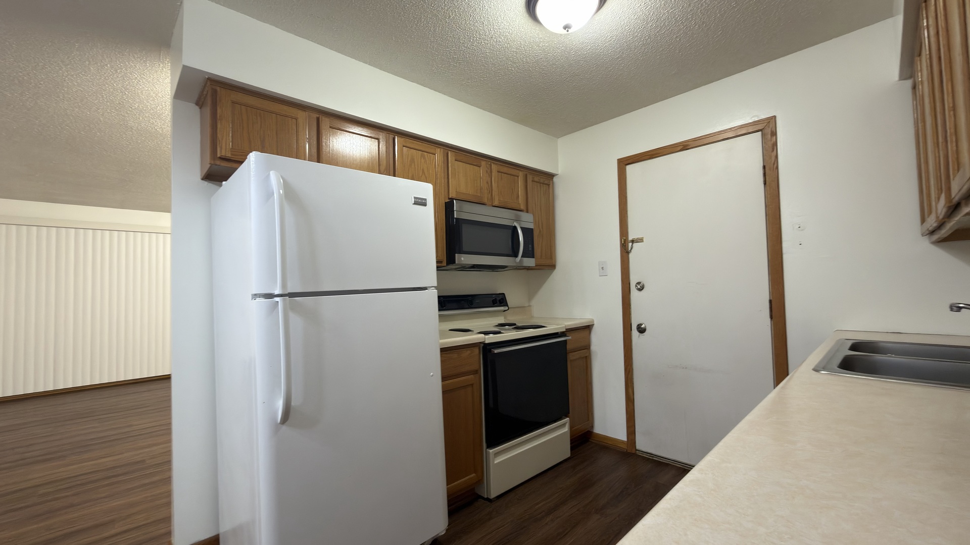 7305 W 157th Street #3D, Orland Park, IL 60462
