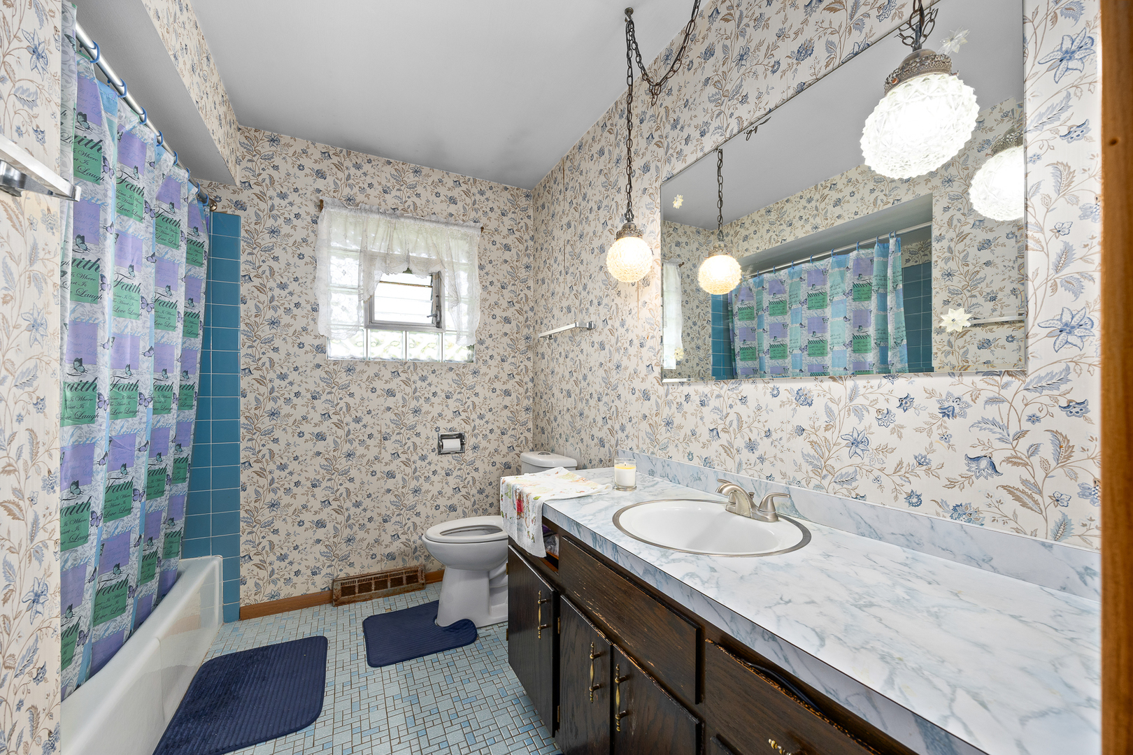 10624 S Michael Drive, Palos Hills, IL 60465