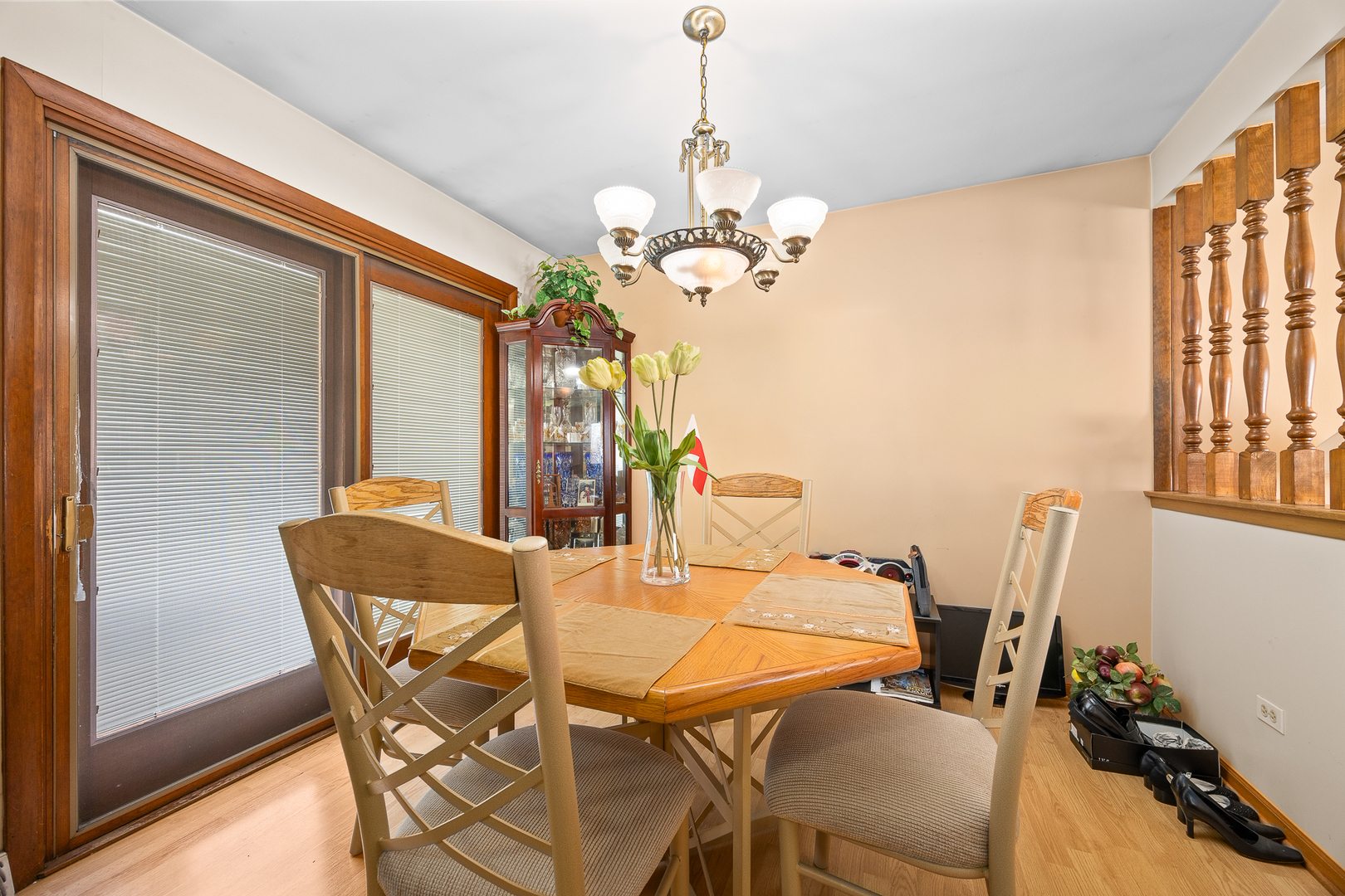 10624 S Michael Drive, Palos Hills, IL 60465