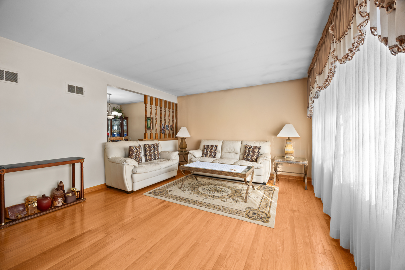 10624 S Michael Drive, Palos Hills, IL 60465