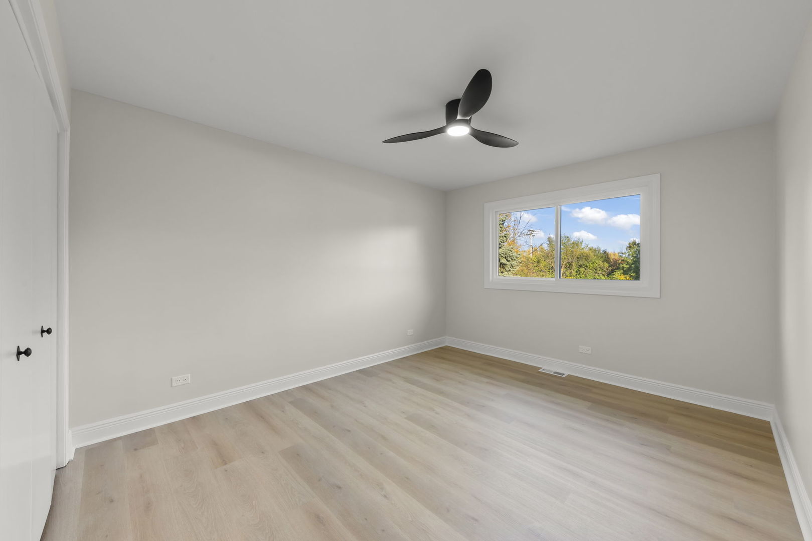 641 N Highview Avenue, Addison, IL 60101