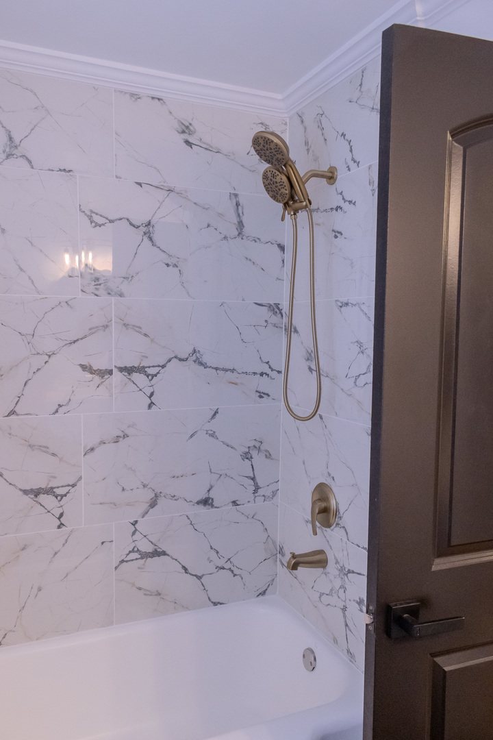 9237 S Justine Street, Chicago, IL 60620