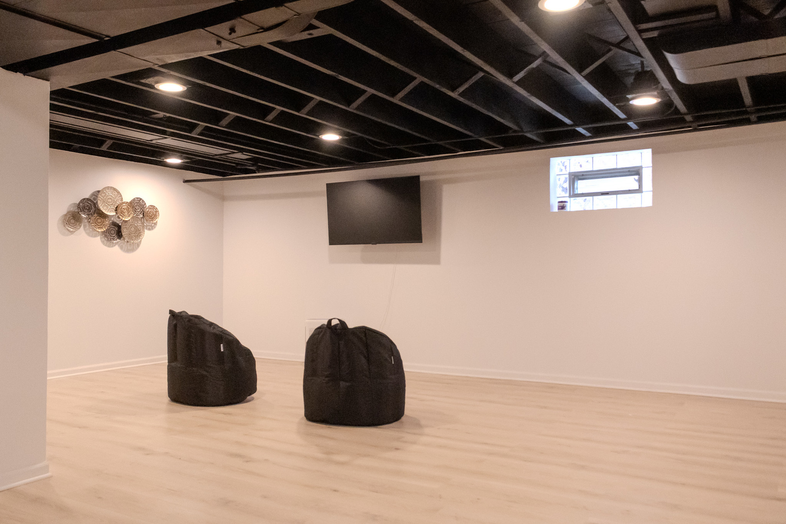 9237 S Justine Street, Chicago, IL 60620