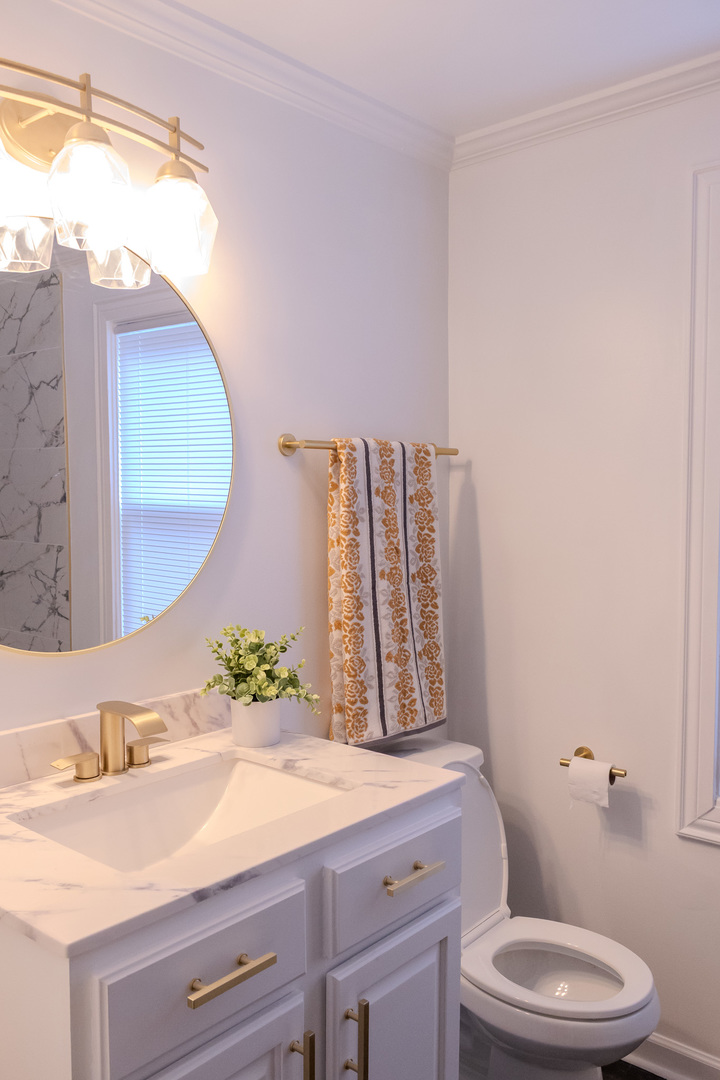 9237 S Justine Street, Chicago, IL 60620